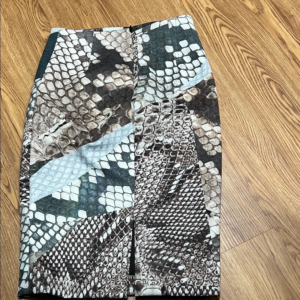 Yigal Azrouel Green and Brown Patchwork Pencil Skirt - Picture 2 of 4